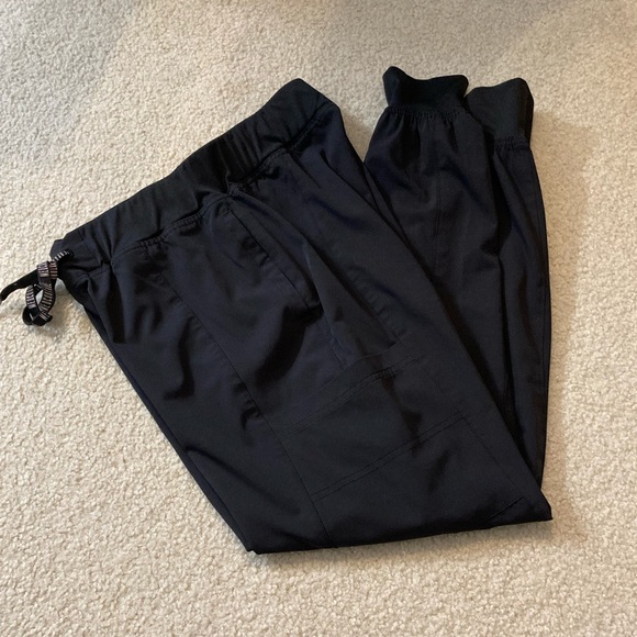 Med Couture Black Jogger Scrub Pants - Picture 4 of 5